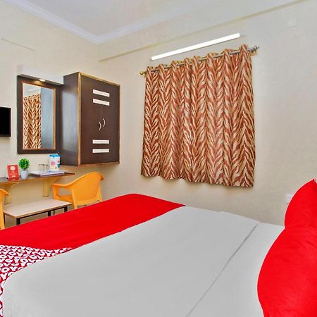 Oyo Sai Ram Residency Hotell Bangalore Exteriör bild